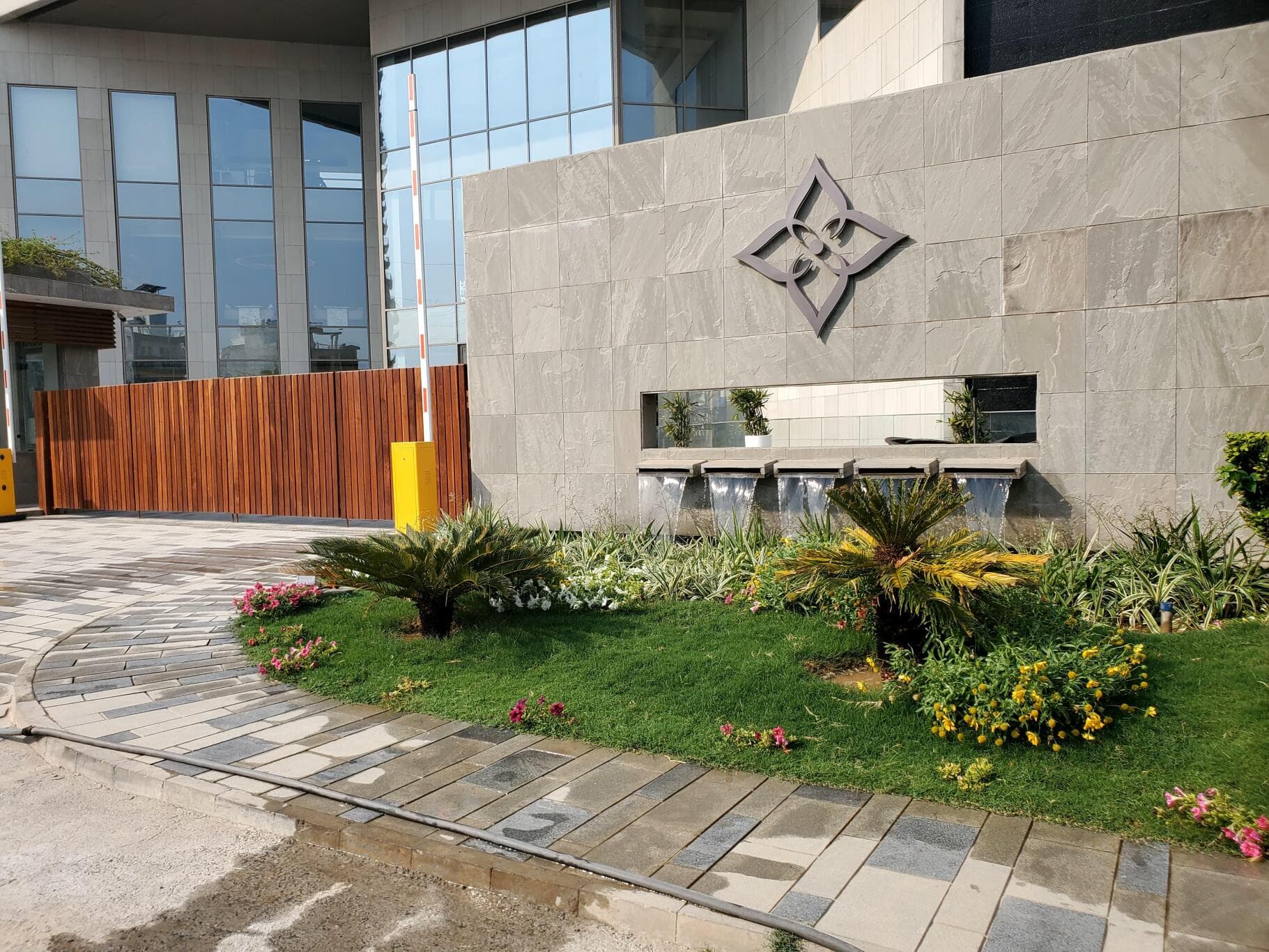 Puri Diplomatic Residences 7